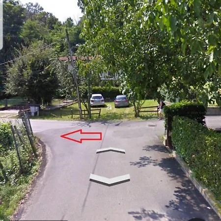 Farma Nel Giardino Di Dafne Stresa