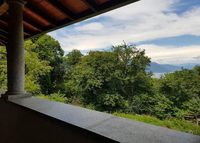 Nel Giardino Di Dafne סטרסה